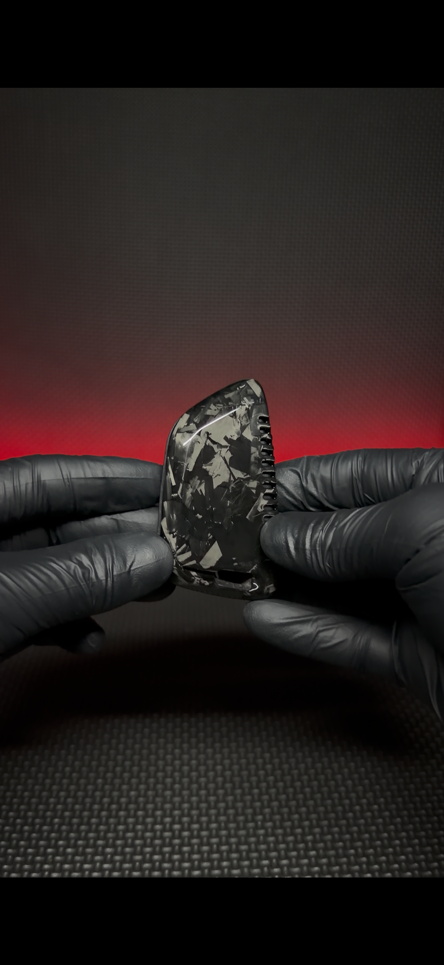 Forged Carbon Finish